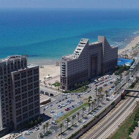 Almog Tower Haifa Exterior foto